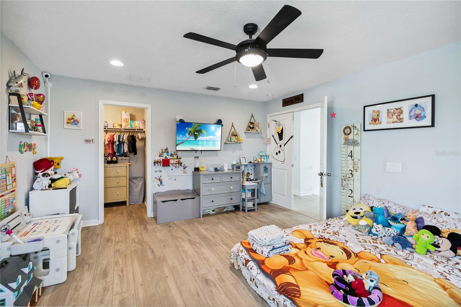Image 33 of 50 For 1635 Hawksbill Lane