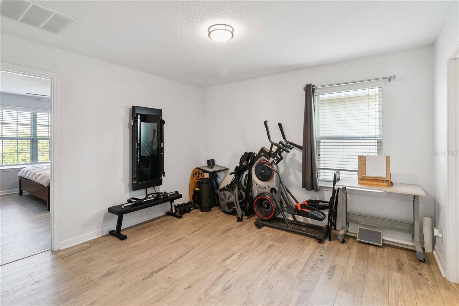 Image 36 of 50 For 1635 Hawksbill Lane
