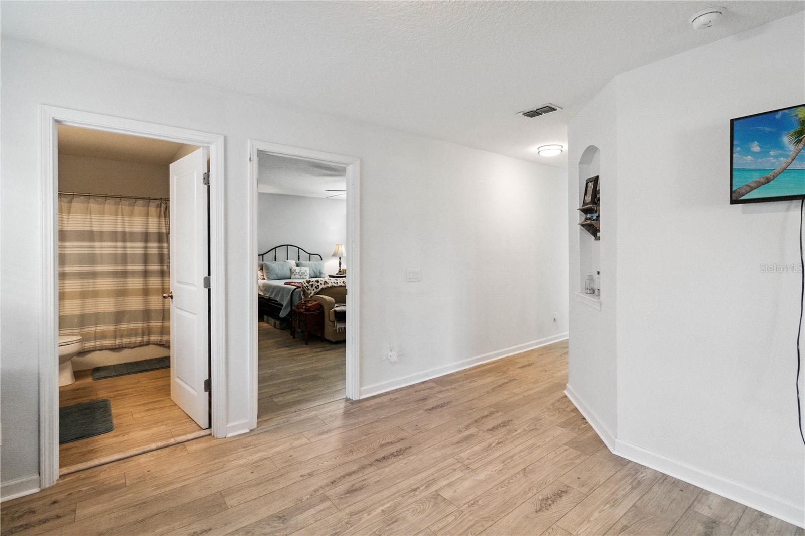 Image 37 of 50 For 1635 Hawksbill Lane