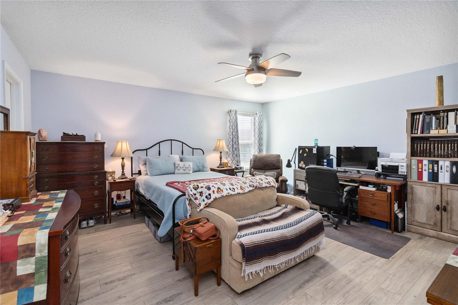 Image 38 of 50 For 1635 Hawksbill Lane