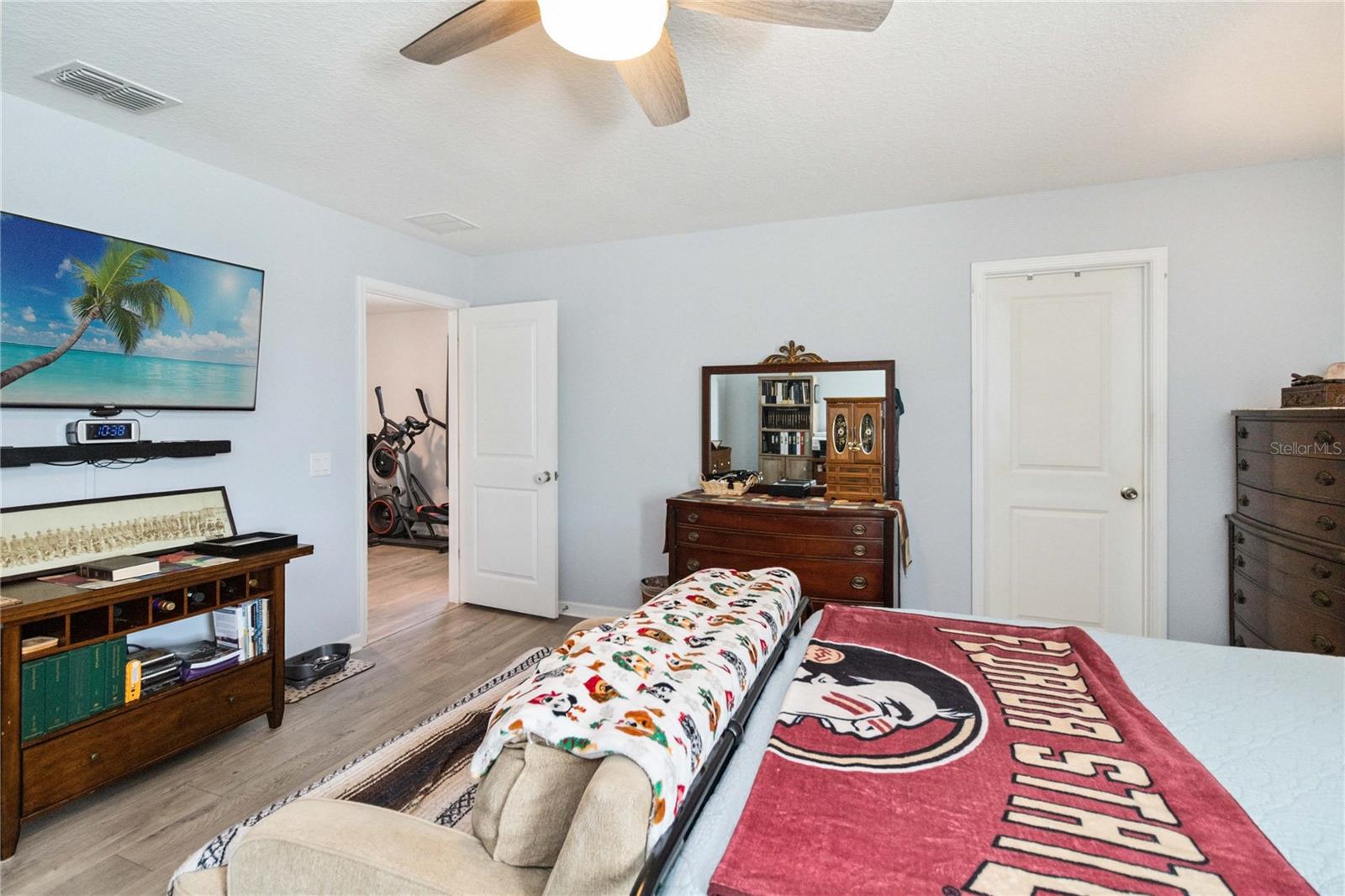 Image 39 of 50 For 1635 Hawksbill Lane