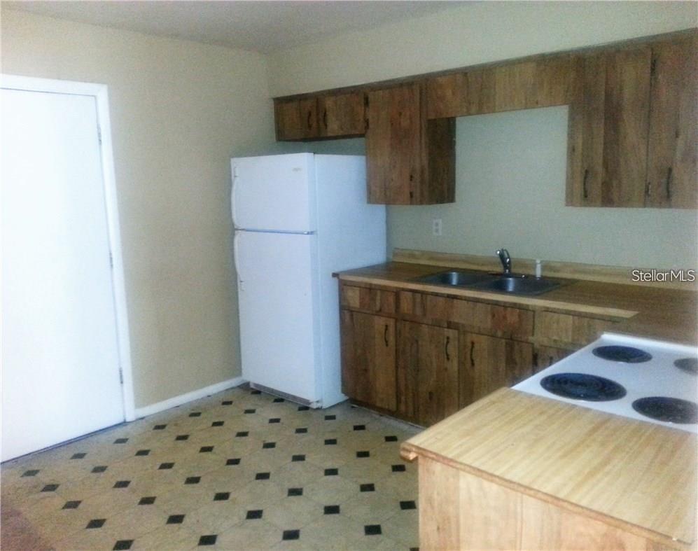 Image 2 of 4 For 1102 Southern Avenue 1102