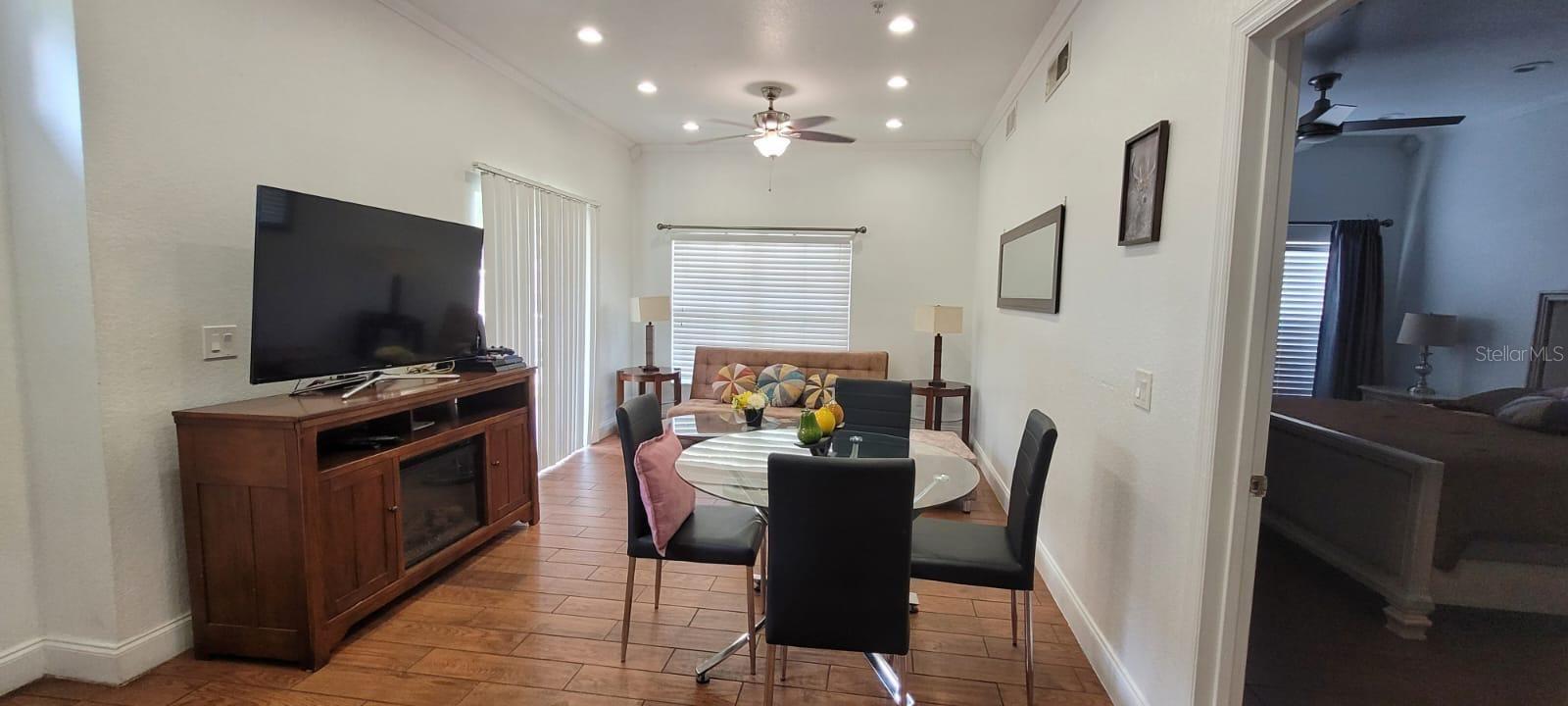 Image 6 of 42 For 4004 Santa Maria Drive 101