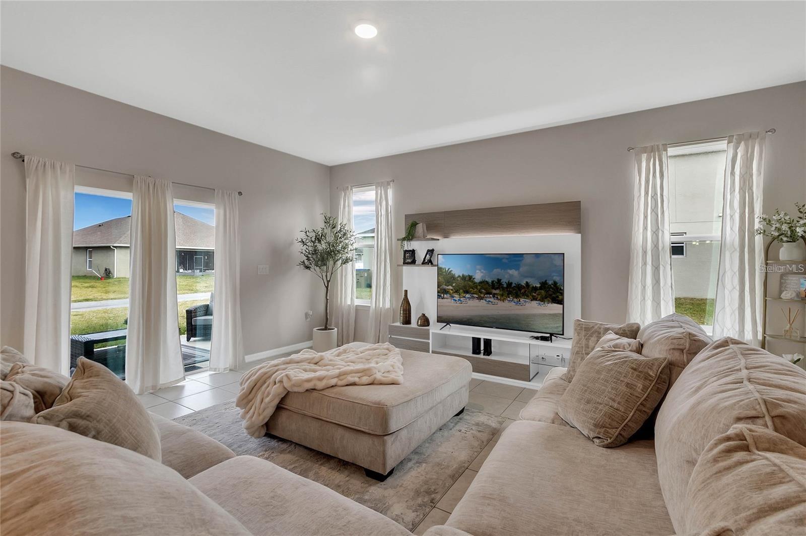 Image 7 of 21 For 2661 Grasmere View Parkway