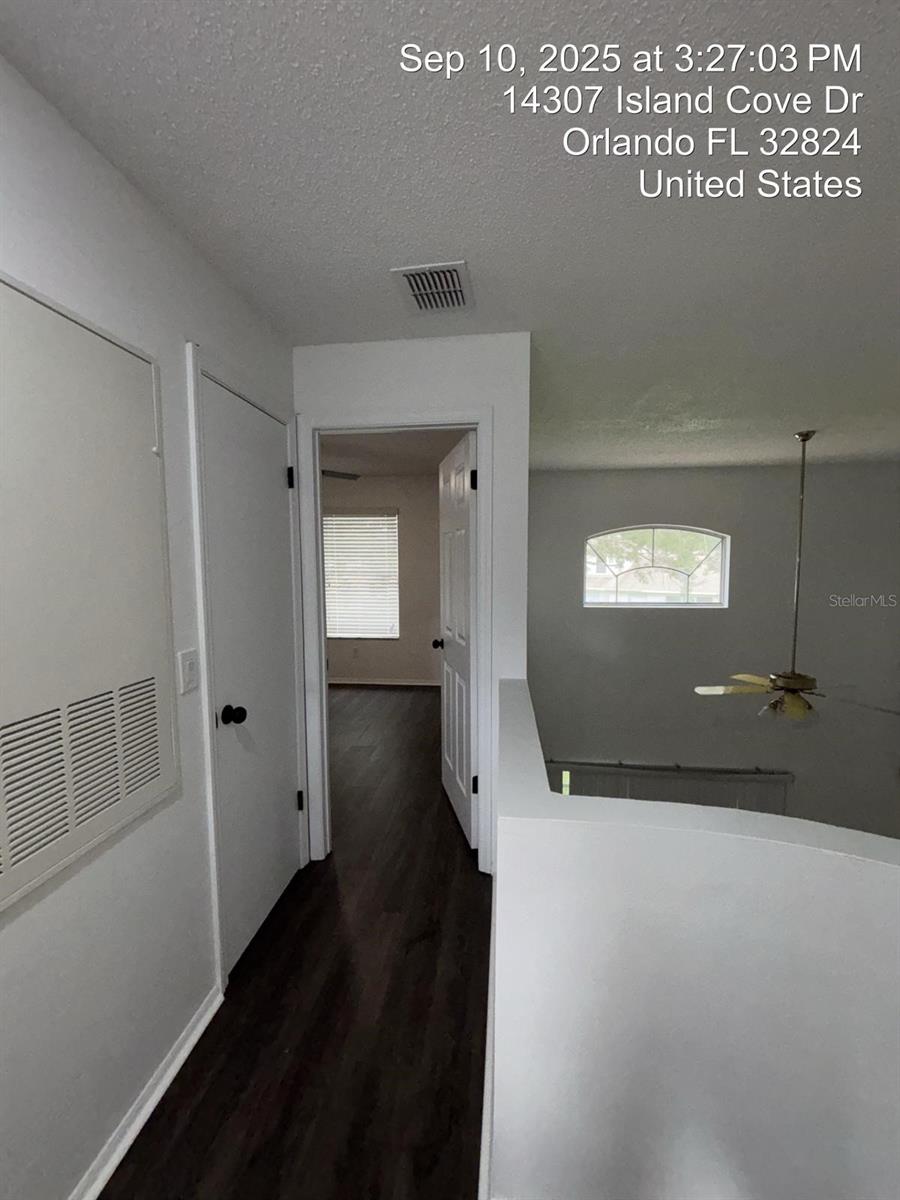 Image 9 of 21 For 14307 Island Cove Drive