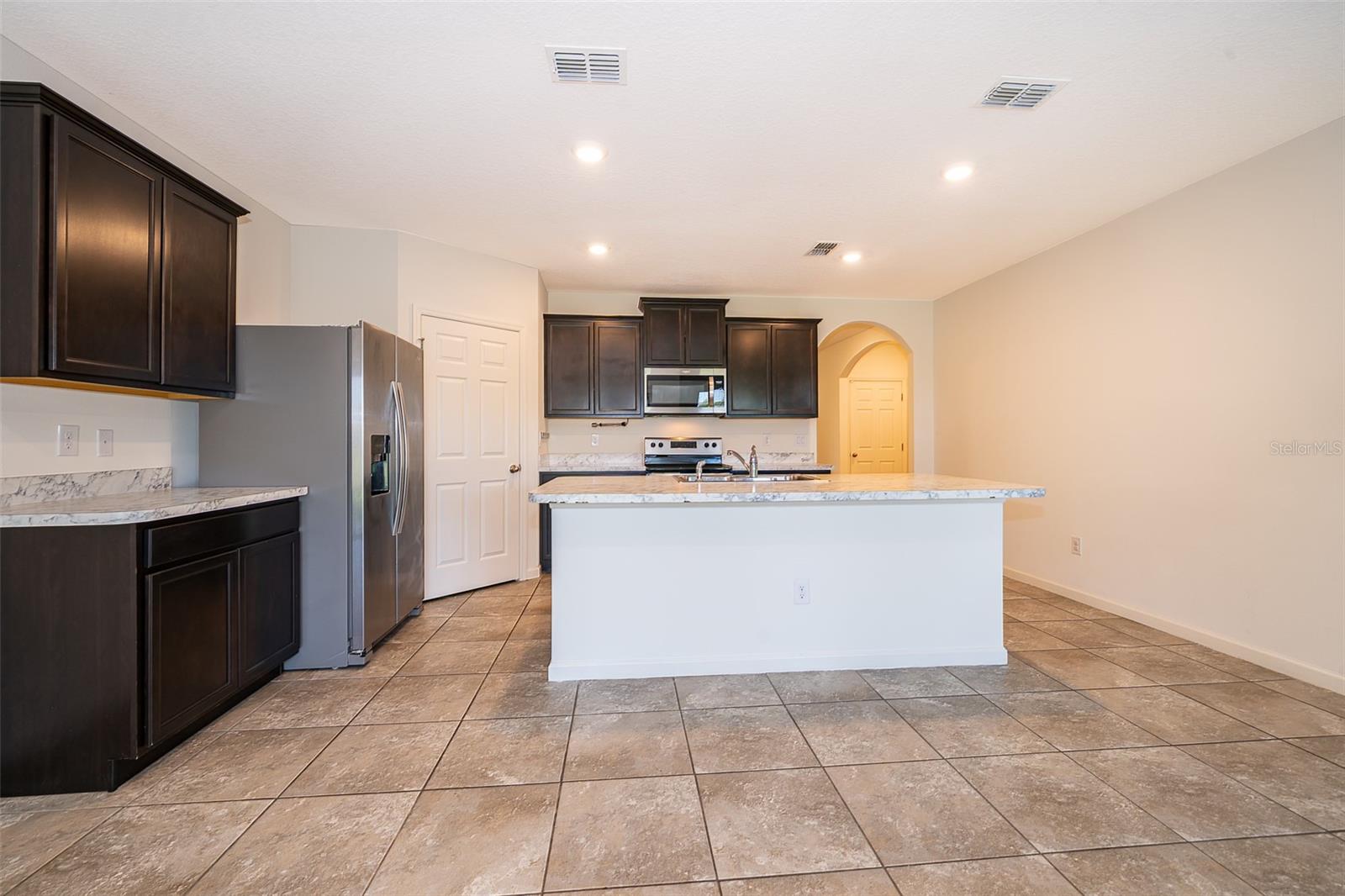 Image 10 of 29 For 3492 Indian River Parkway