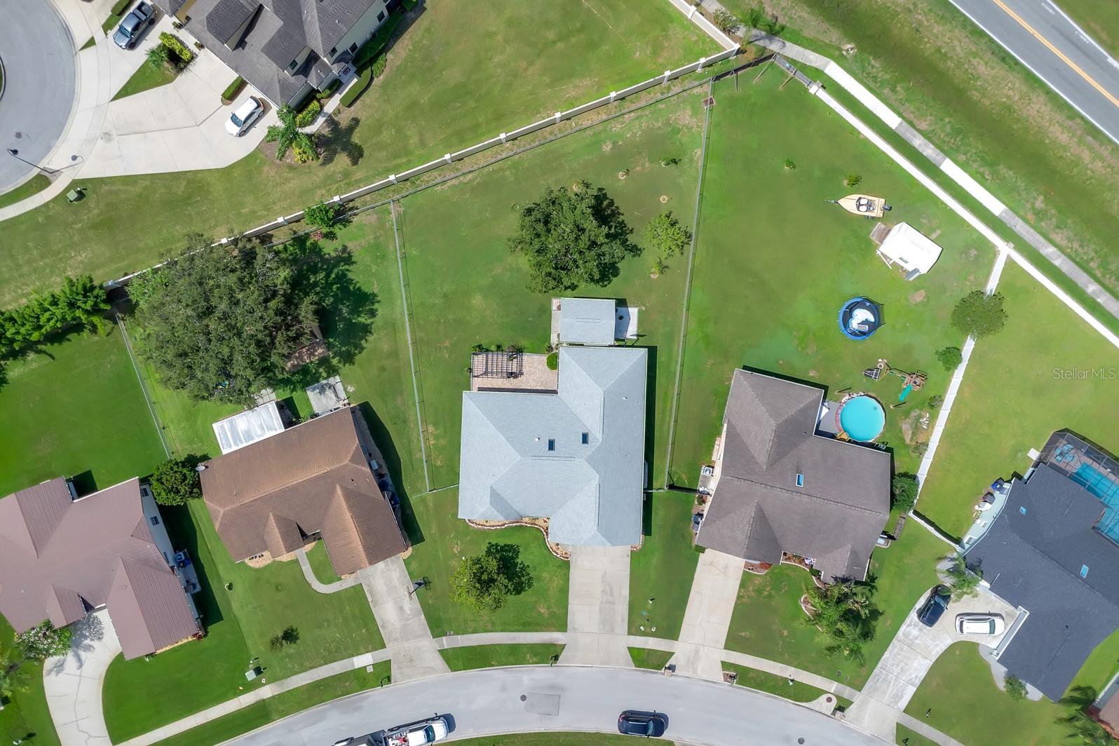 Image 2 of 40 For 2414 Sweetwater Boulevard