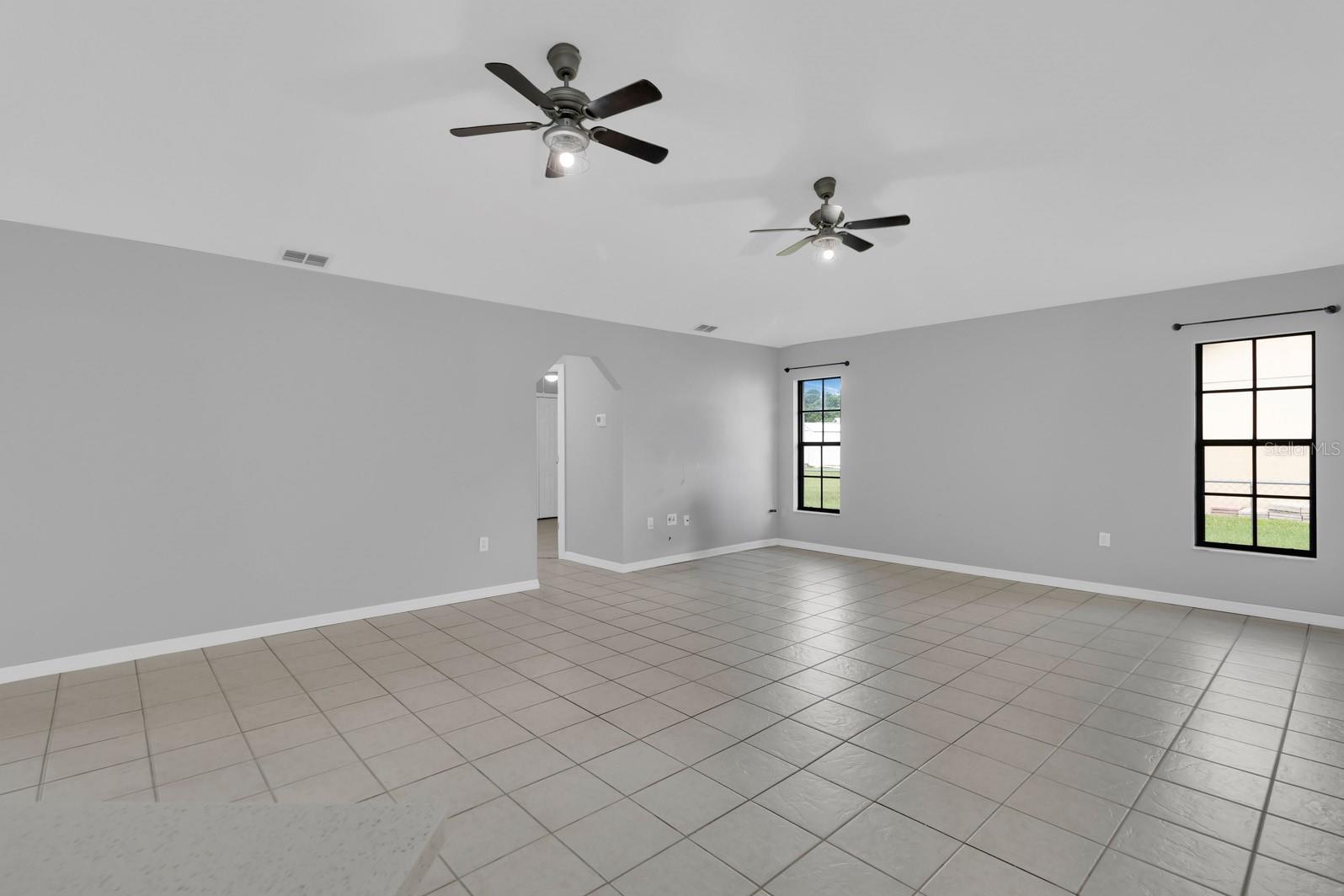 Image 27 of 40 For 2414 Sweetwater Boulevard