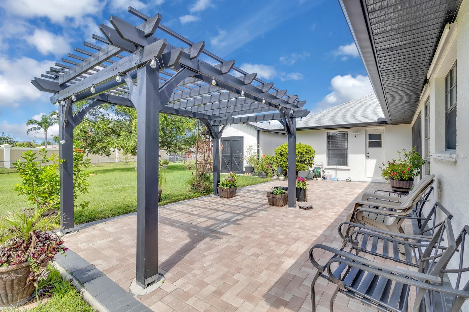 Image 37 of 40 For 2414 Sweetwater Boulevard