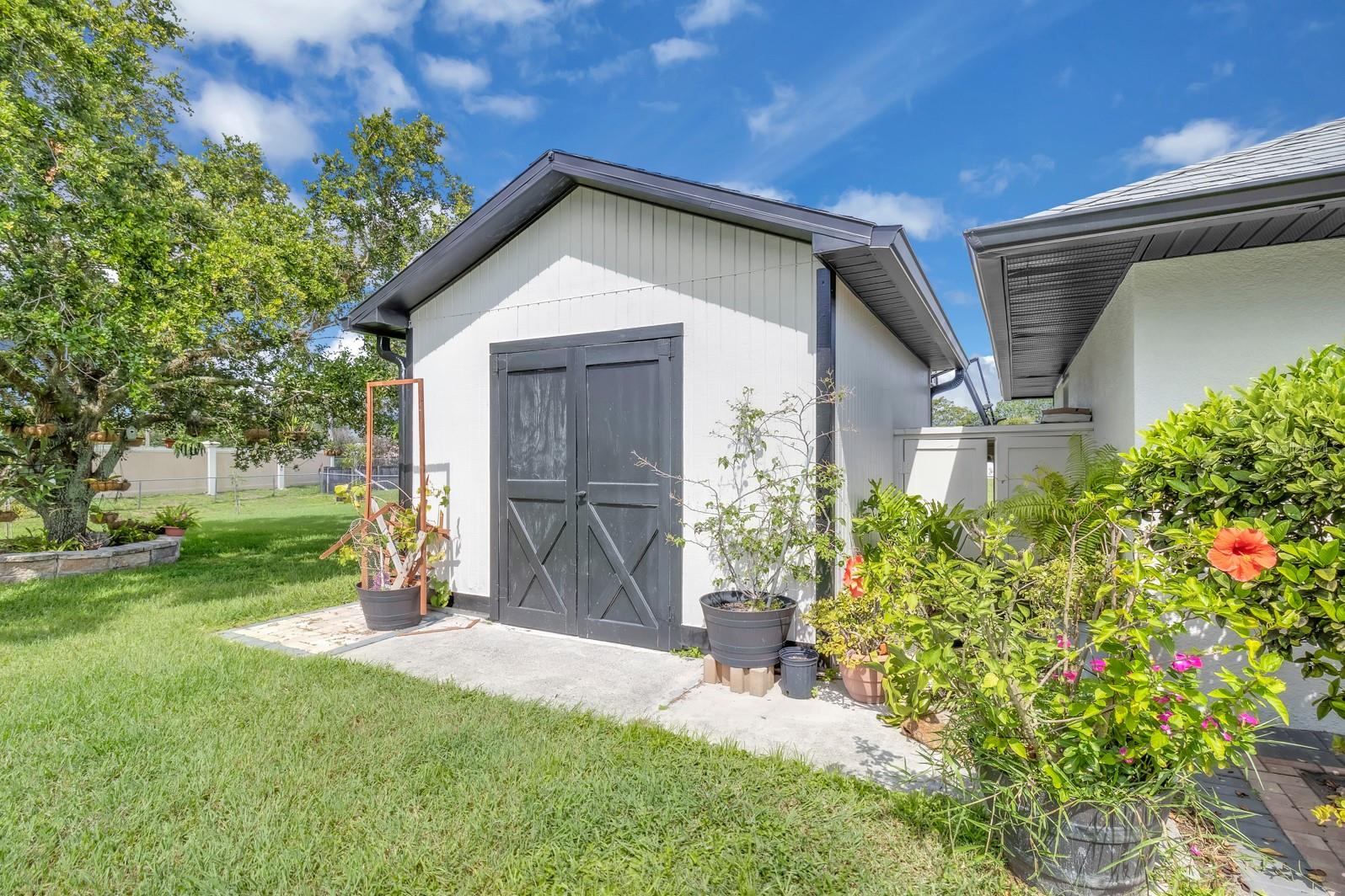 Image 38 of 40 For 2414 Sweetwater Boulevard