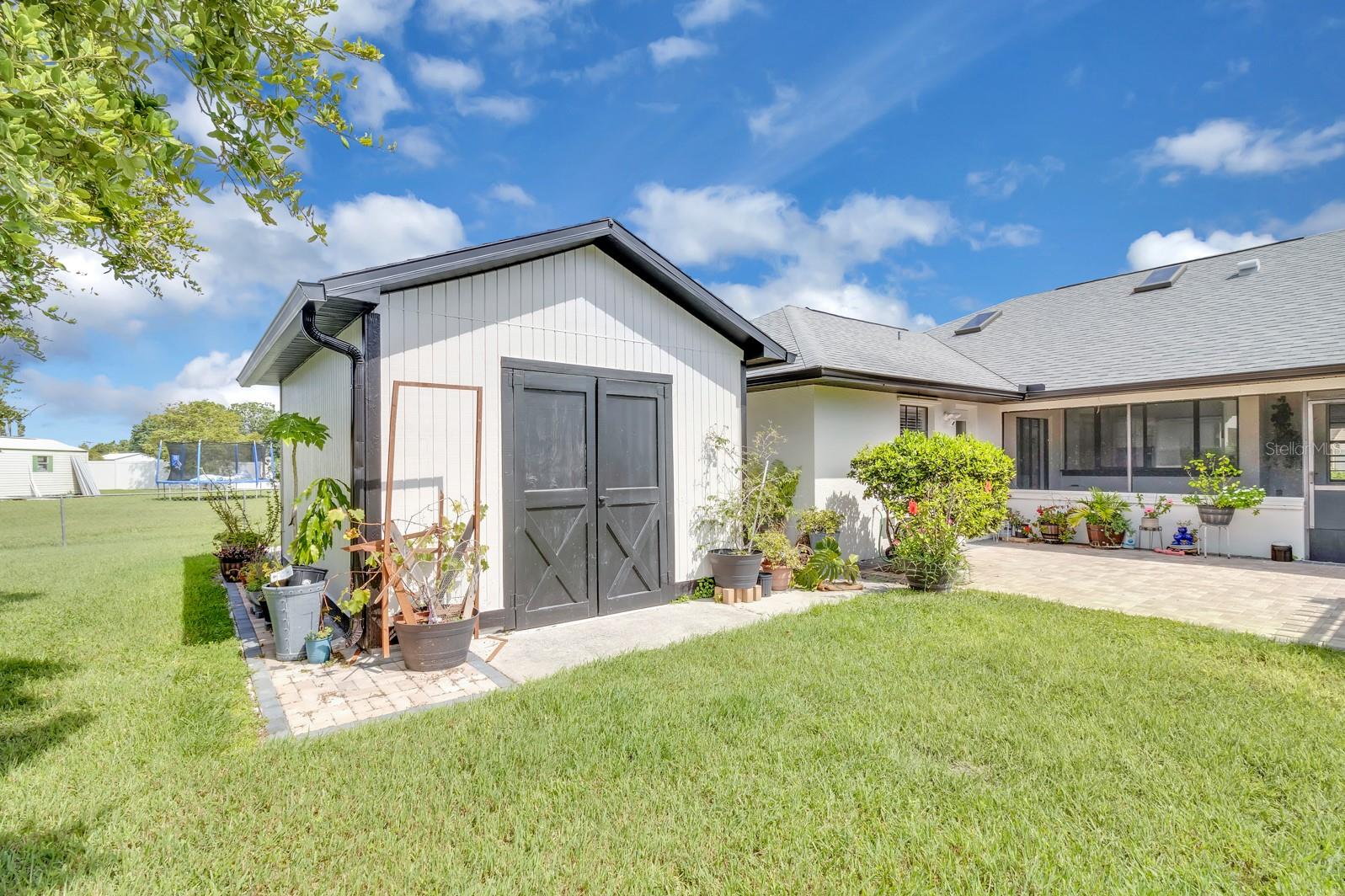 Image 39 of 40 For 2414 Sweetwater Boulevard