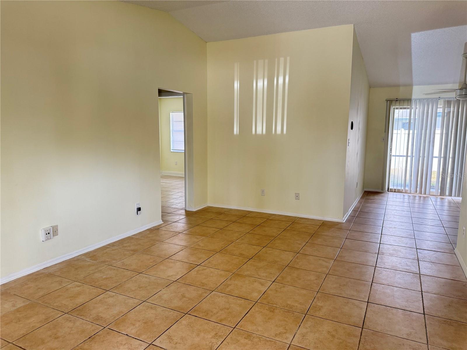 Image 3 of 7 For 3143 Stonecastle Road