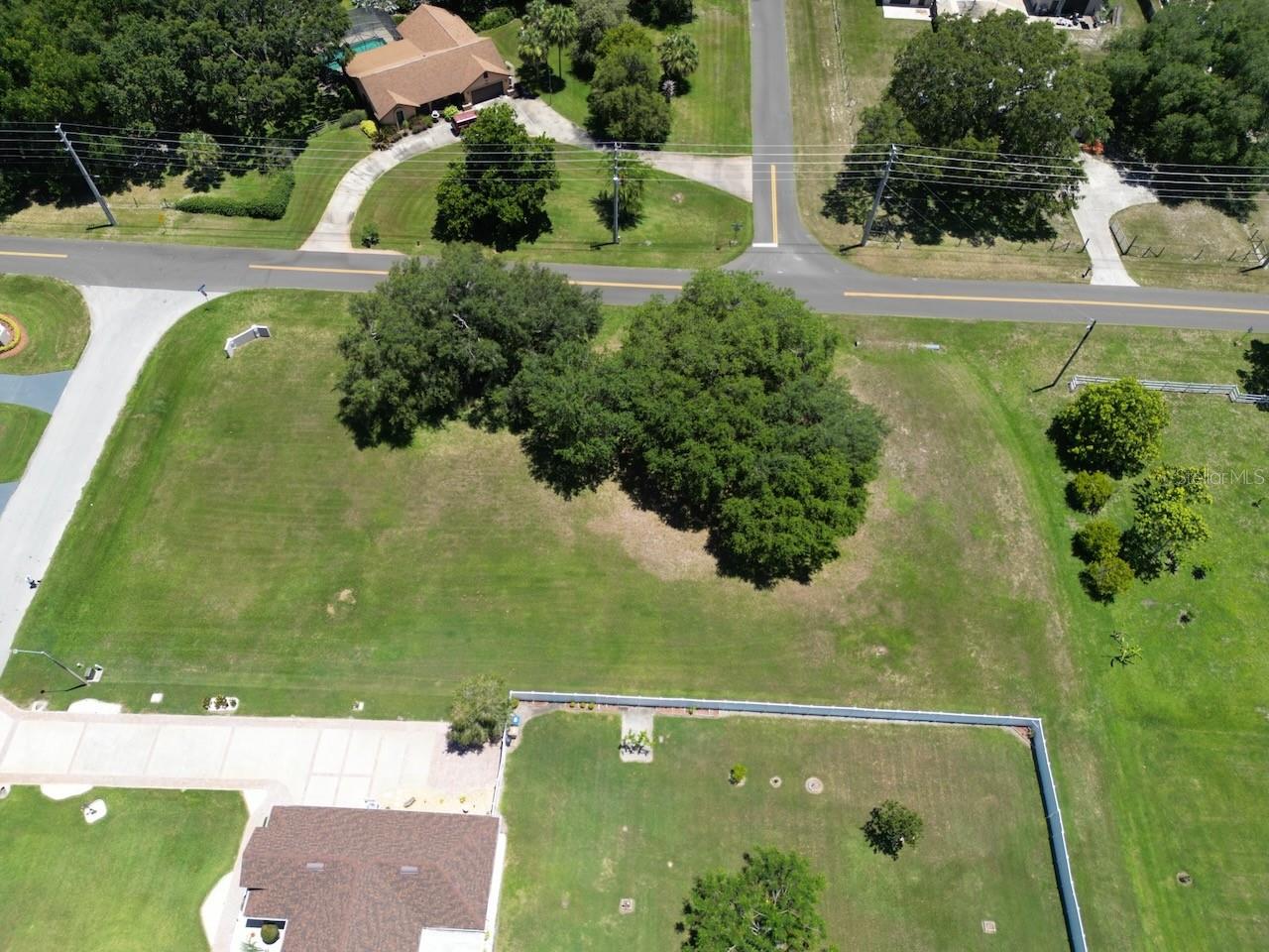 Image 12 of 20 For Hilliard Isle Road