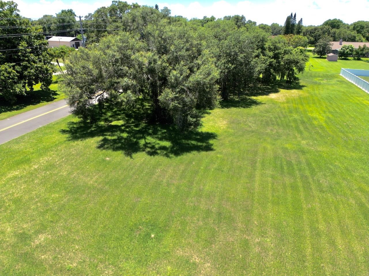 Image 16 of 20 For Hilliard Isle Road