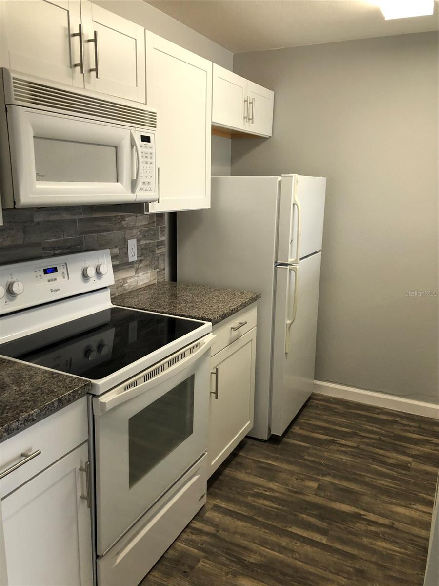 Image 2 of 12 For 4712 Walden Circle 1728