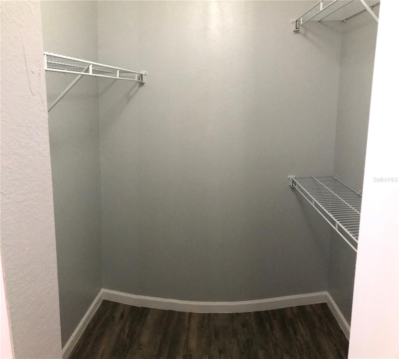 Image 6 of 12 For 4712 Walden Circle 1728