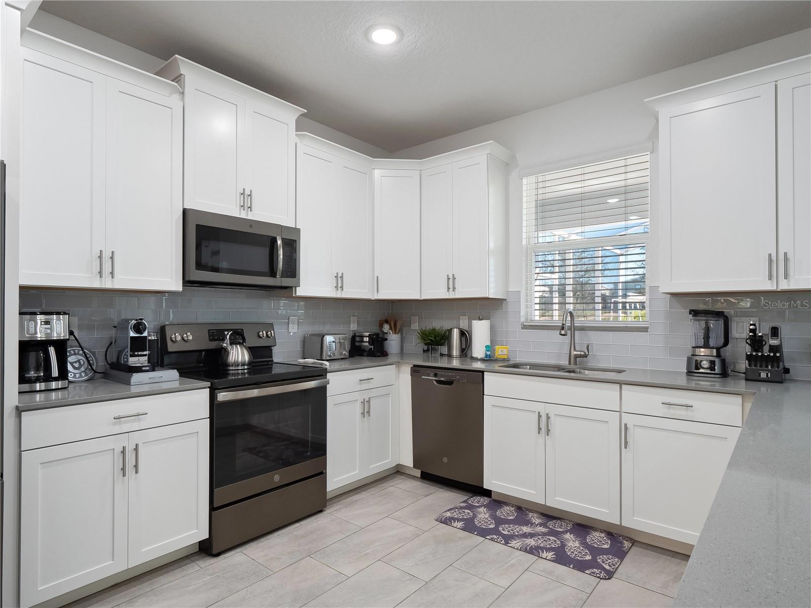 Image 15 of 51 For 681 Pebble Beach Drive