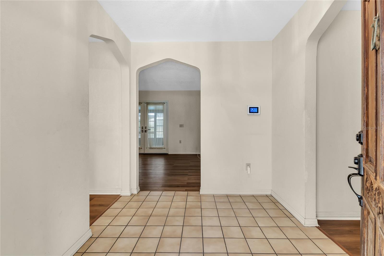 Image 41 of 56 For 907 Kristina Court