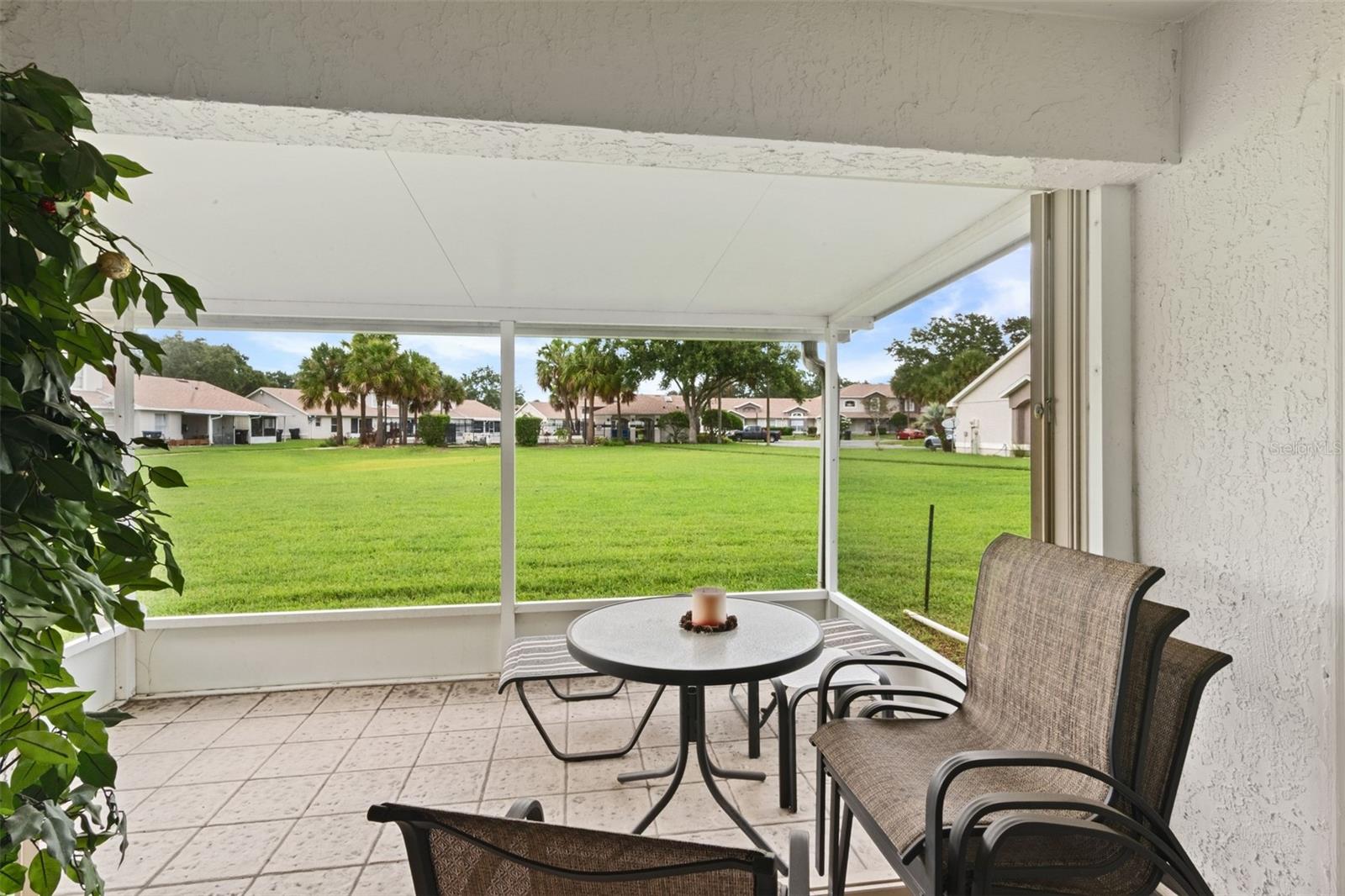 Image 17 of 19 For 14444 Bay Isle Drive