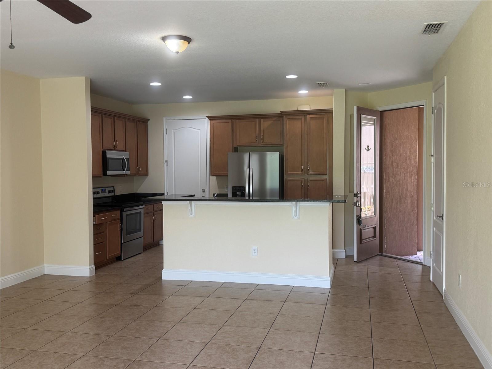 Image 7 of 19 For 8345 Kelsall Drive