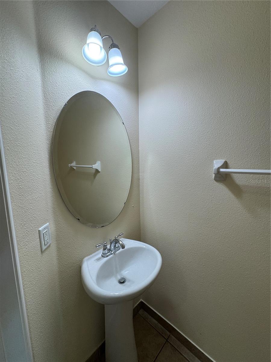 Image 8 of 19 For 8345 Kelsall Drive