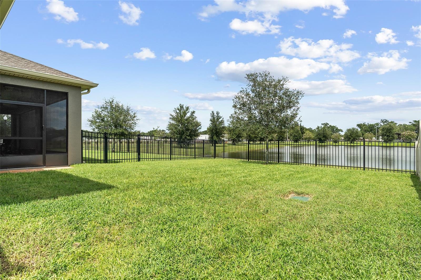 Image 40 of 70 For 1817 Westerham Avenue
