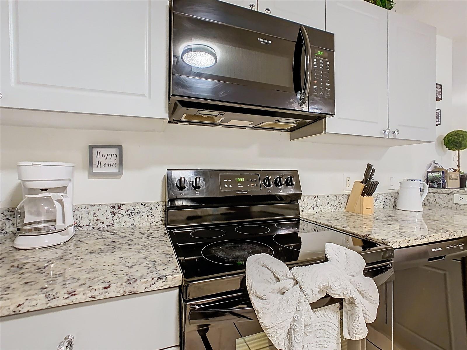 Image 11 of 64 For 2810 Club Cortile Circle A