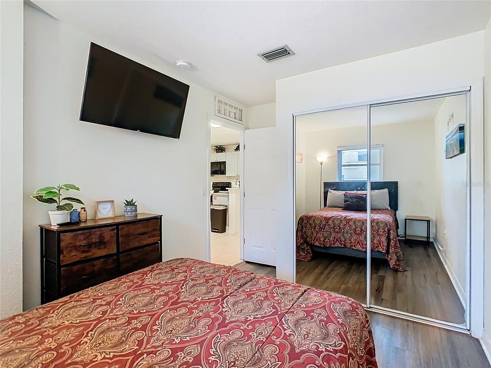 Image 32 of 64 For 2810 Club Cortile Circle A