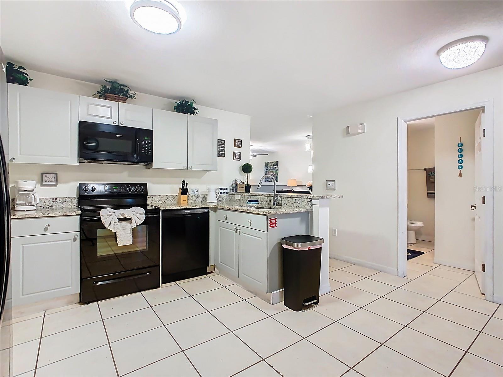 Image 9 of 64 For 2810 Club Cortile Circle A