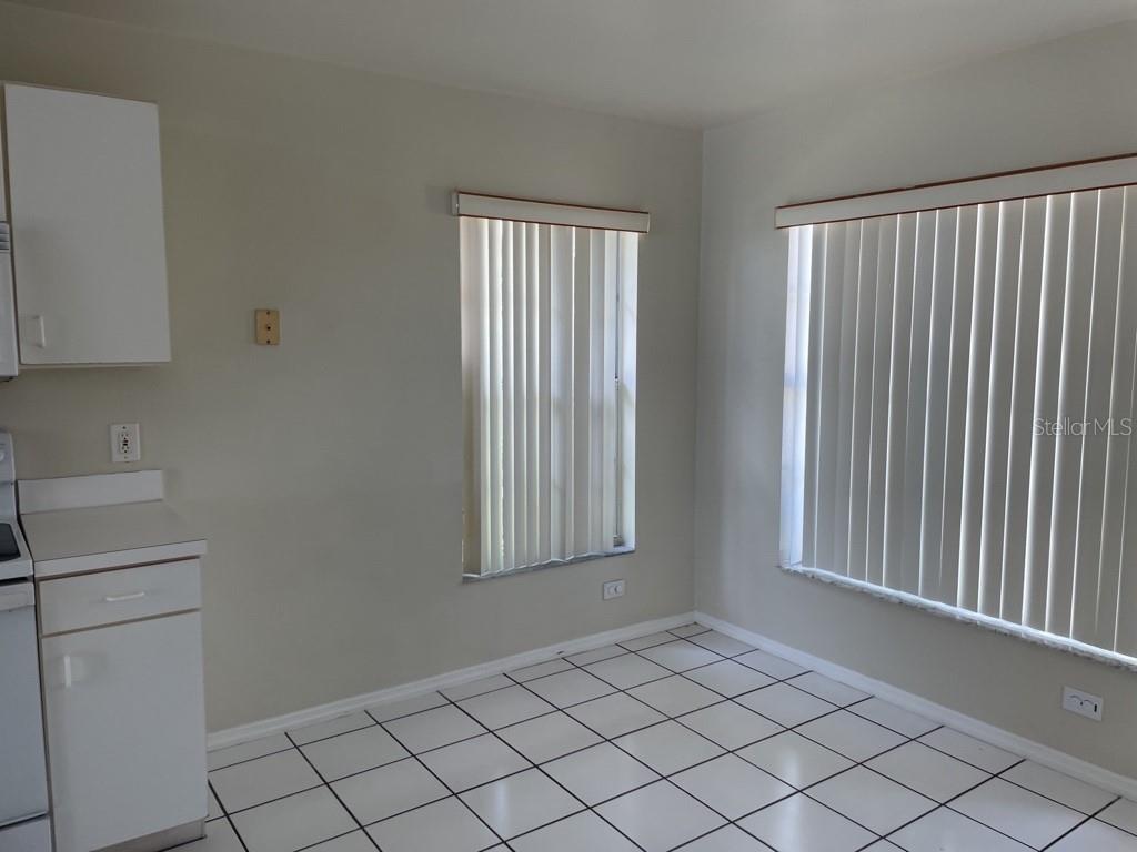 Image 20 of 39 For 2612 Spring Hill Drive