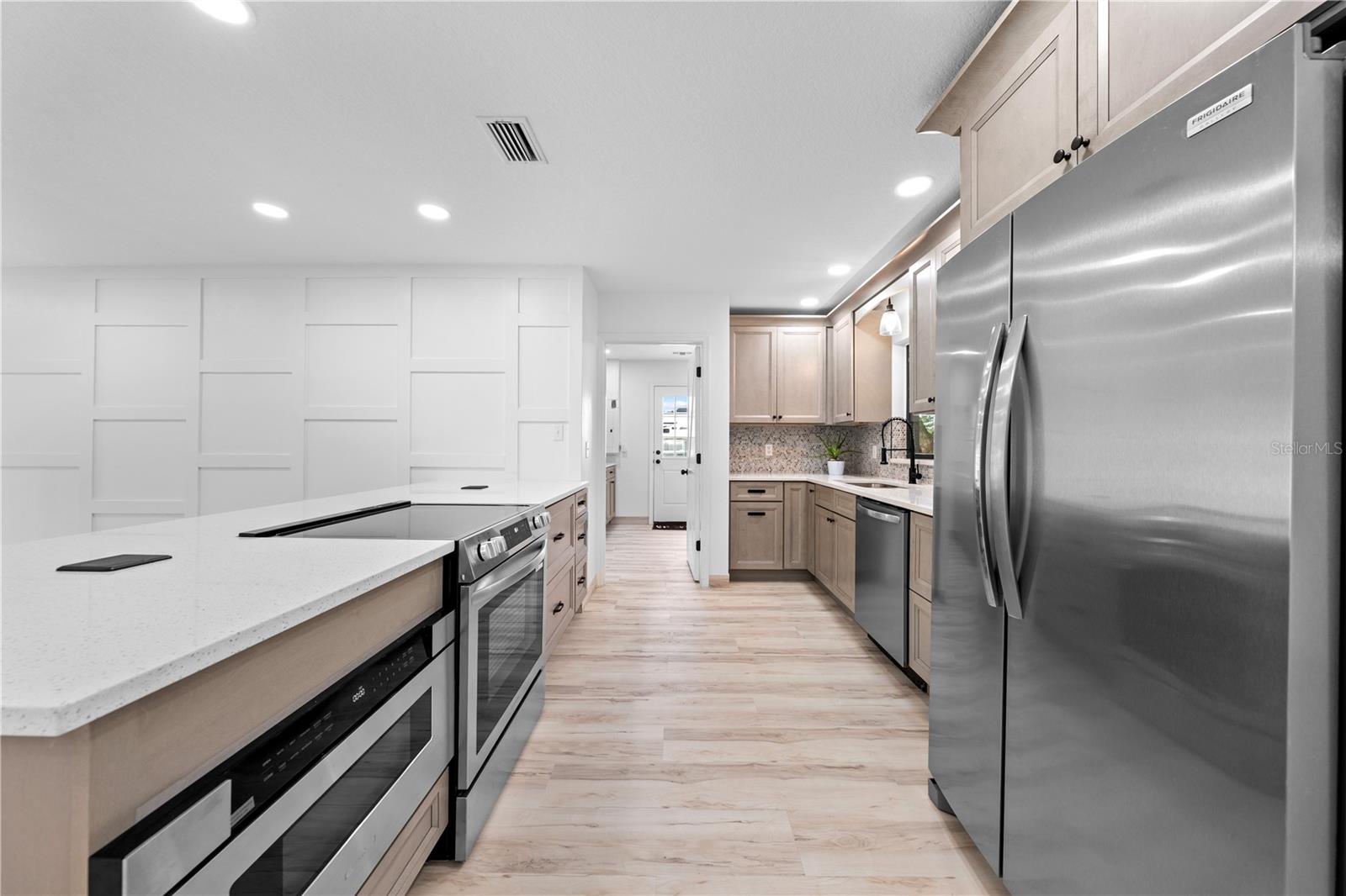 Image 20 of 69 For 4751 Meadow Drive
