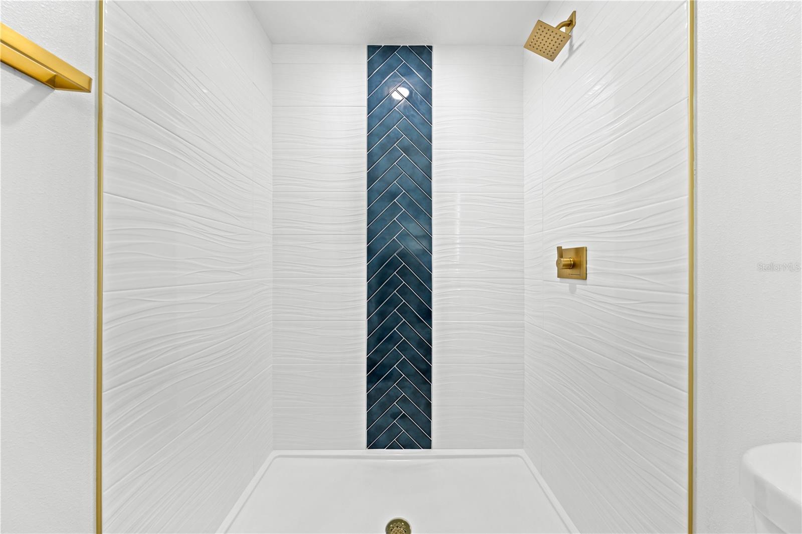 Image 46 of 69 For 4751 Meadow Drive