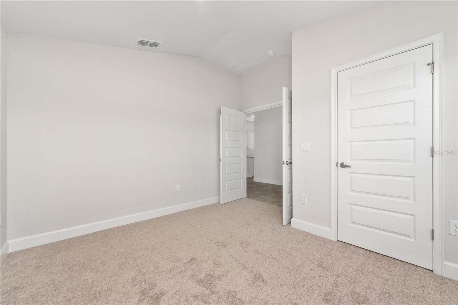 Image 9 of 40 For 2111 Cartgate Lane