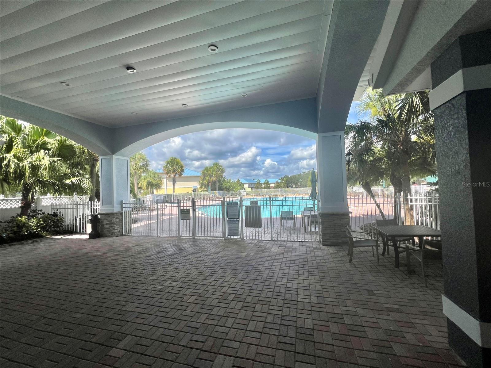 Image 16 of 20 For 2088 Heritage Key Boulevard