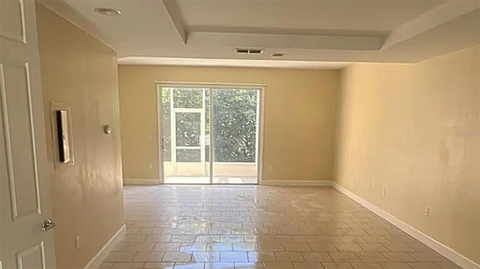Image 3 of 5 For 2088 Heritage Key Boulevard