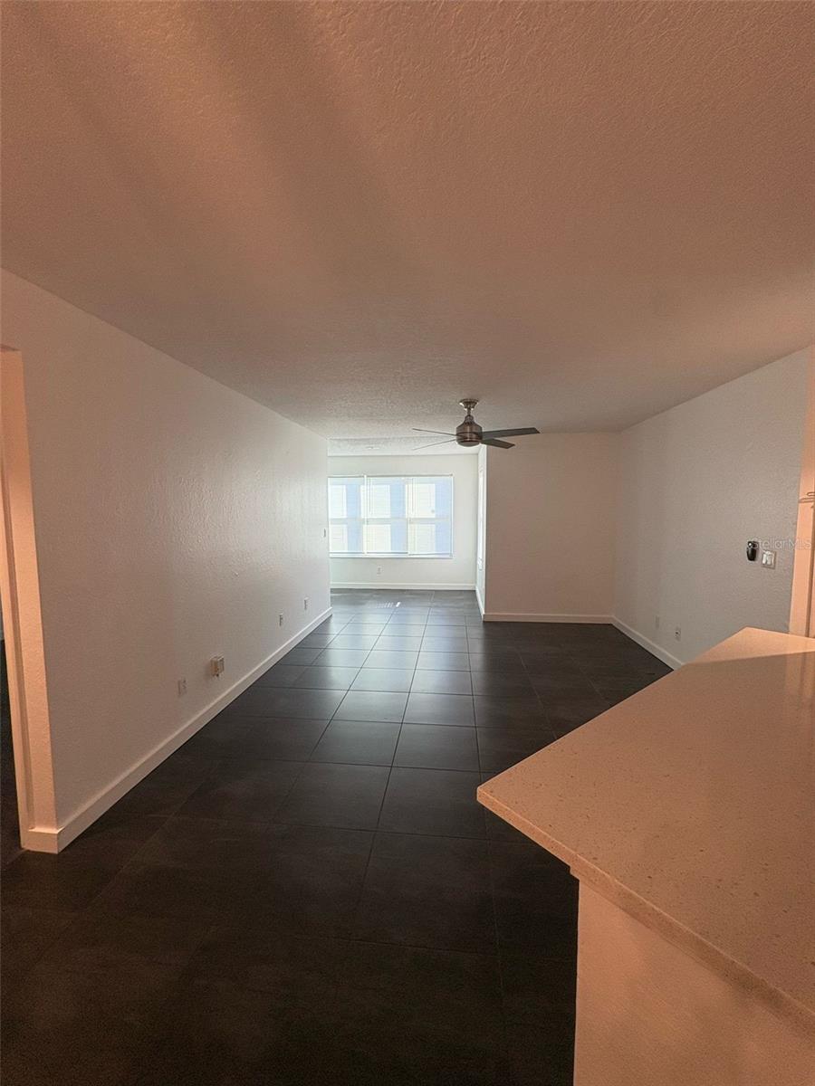 Image 2 of 8 For 5785 Gatlin Avenue 713