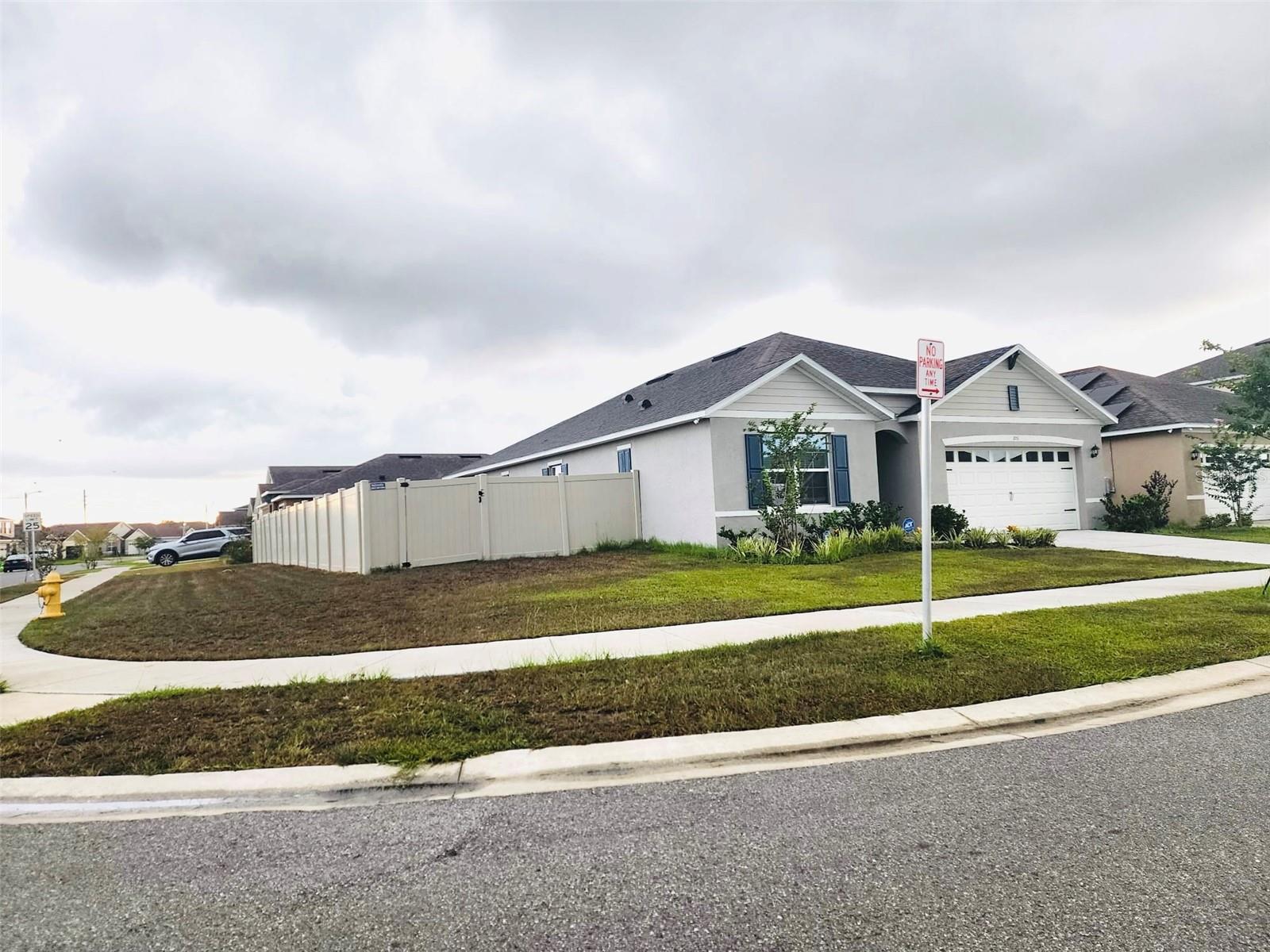 Image 19 of 19 For 1051 Griffon Avenue