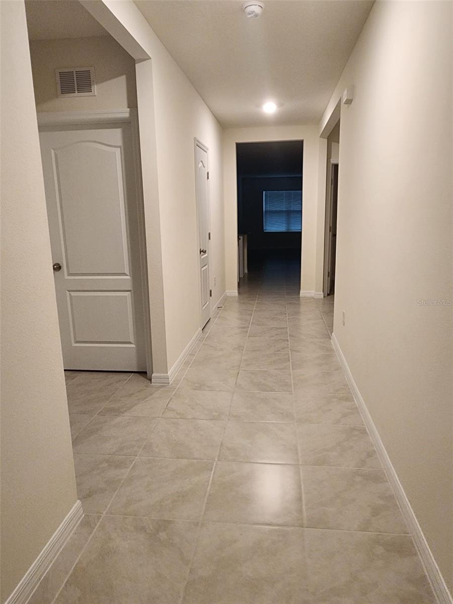 Image 3 of 19 For 1051 Griffon Avenue