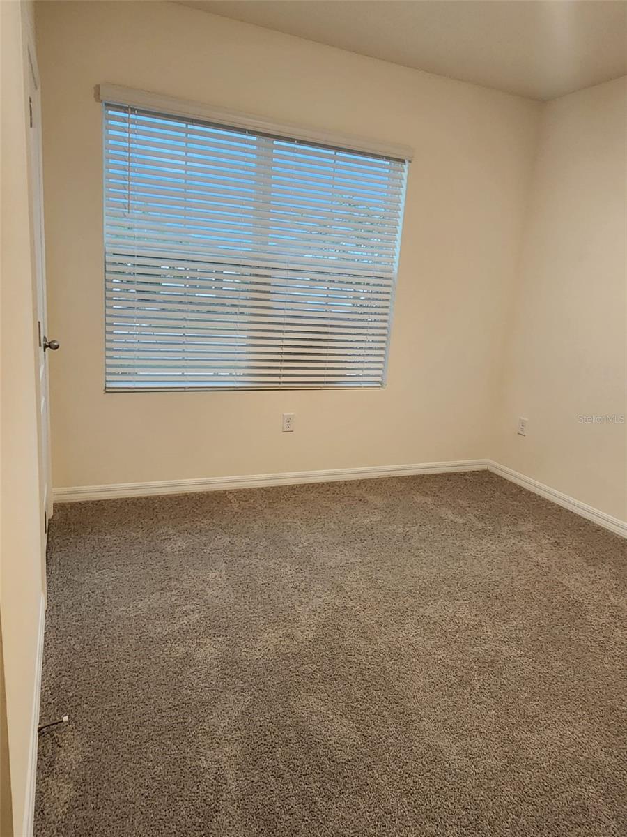 Image 6 of 19 For 1051 Griffon Avenue