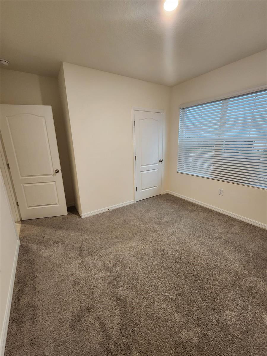 Image 8 of 19 For 1051 Griffon Avenue