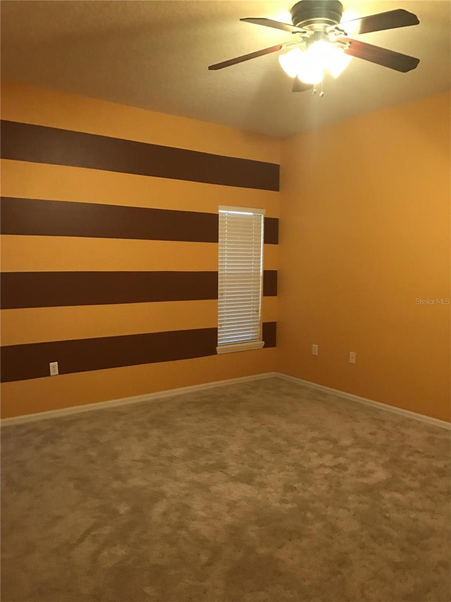 Image 3 of 11 For 3814 Siskin Drive