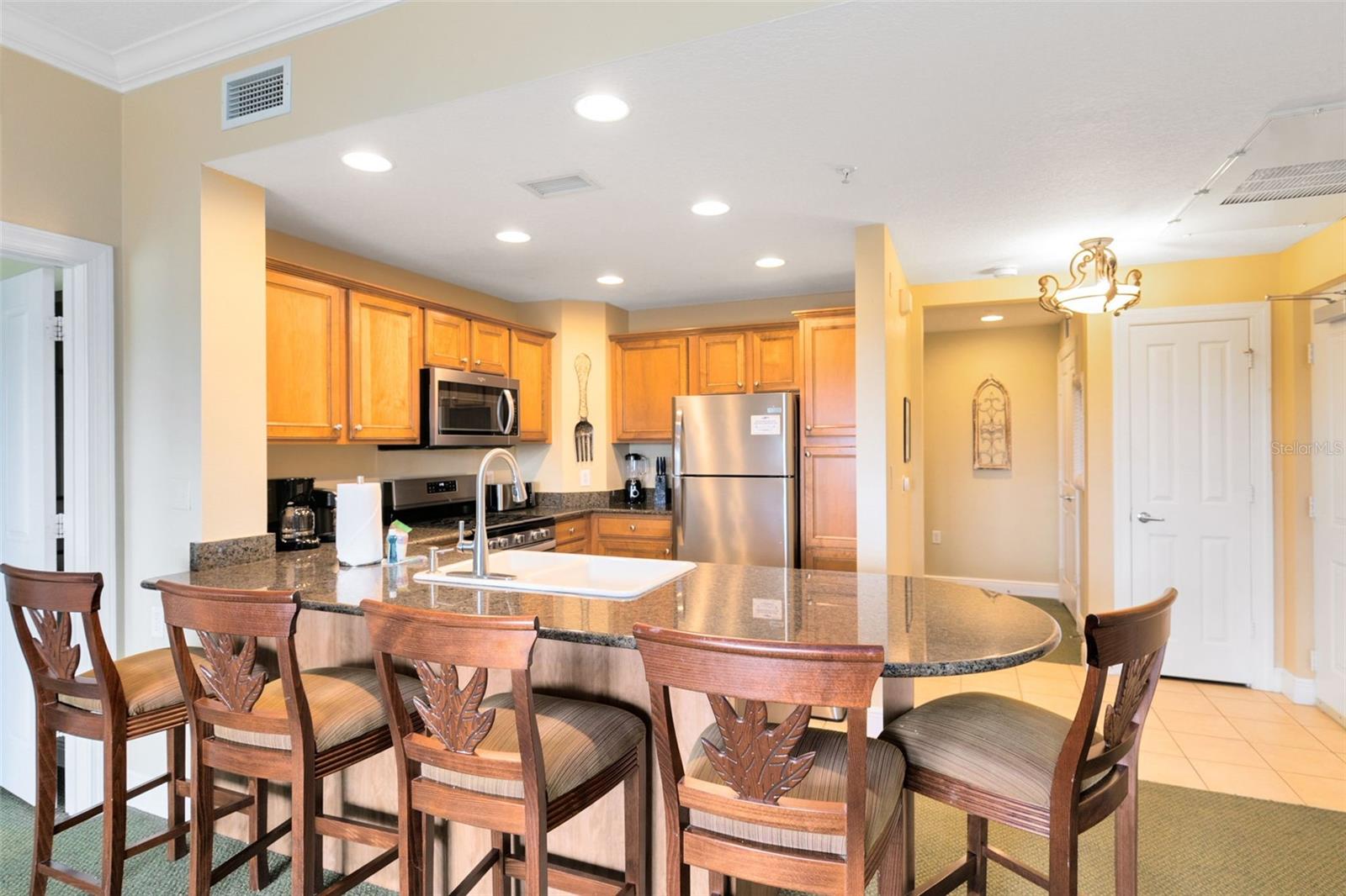 Image 12 of 31 For 7661 Heritage Crossing Way 202