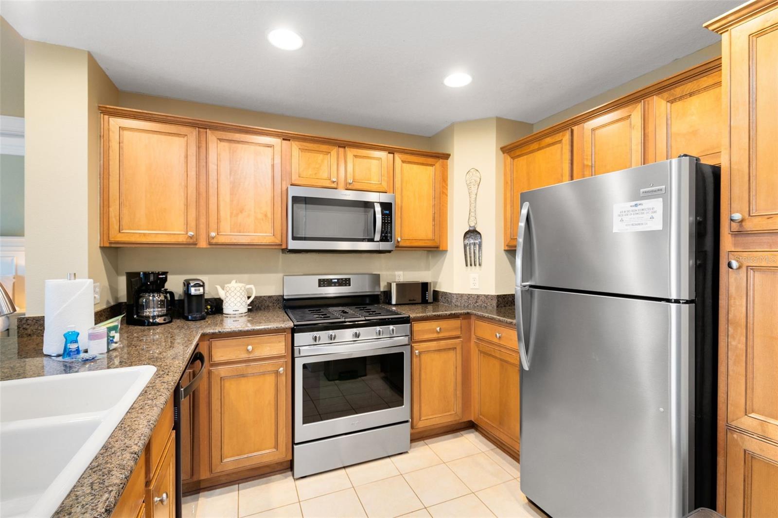 Image 17 of 31 For 7661 Heritage Crossing Way 202