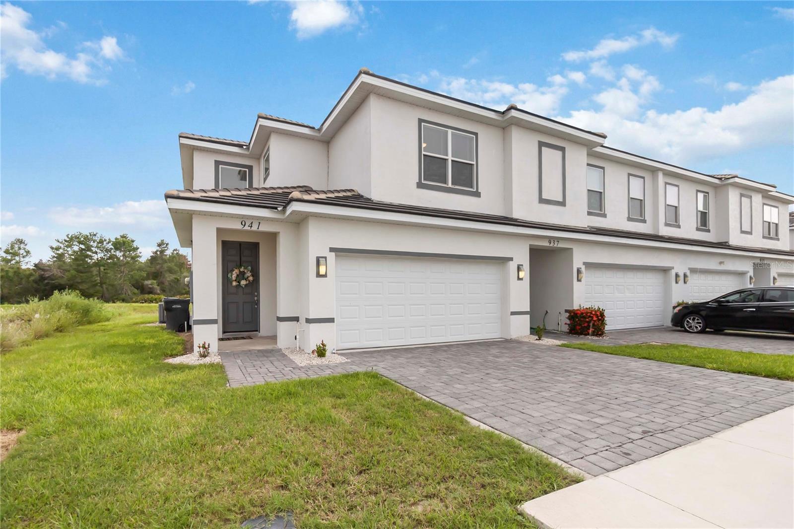 Image 2 of 45 For 941 Centaury Drive