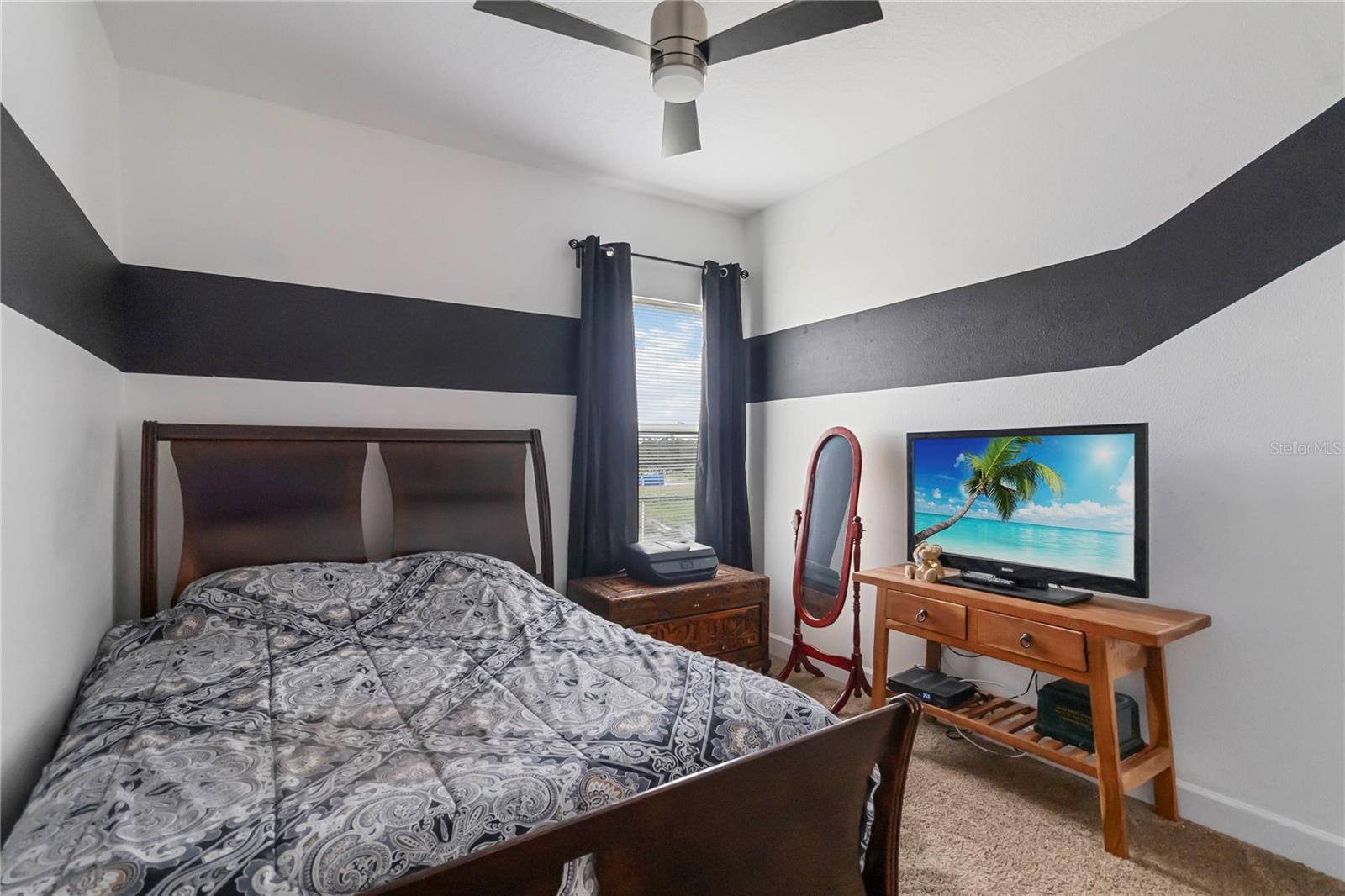 Image 31 of 45 For 941 Centaury Drive