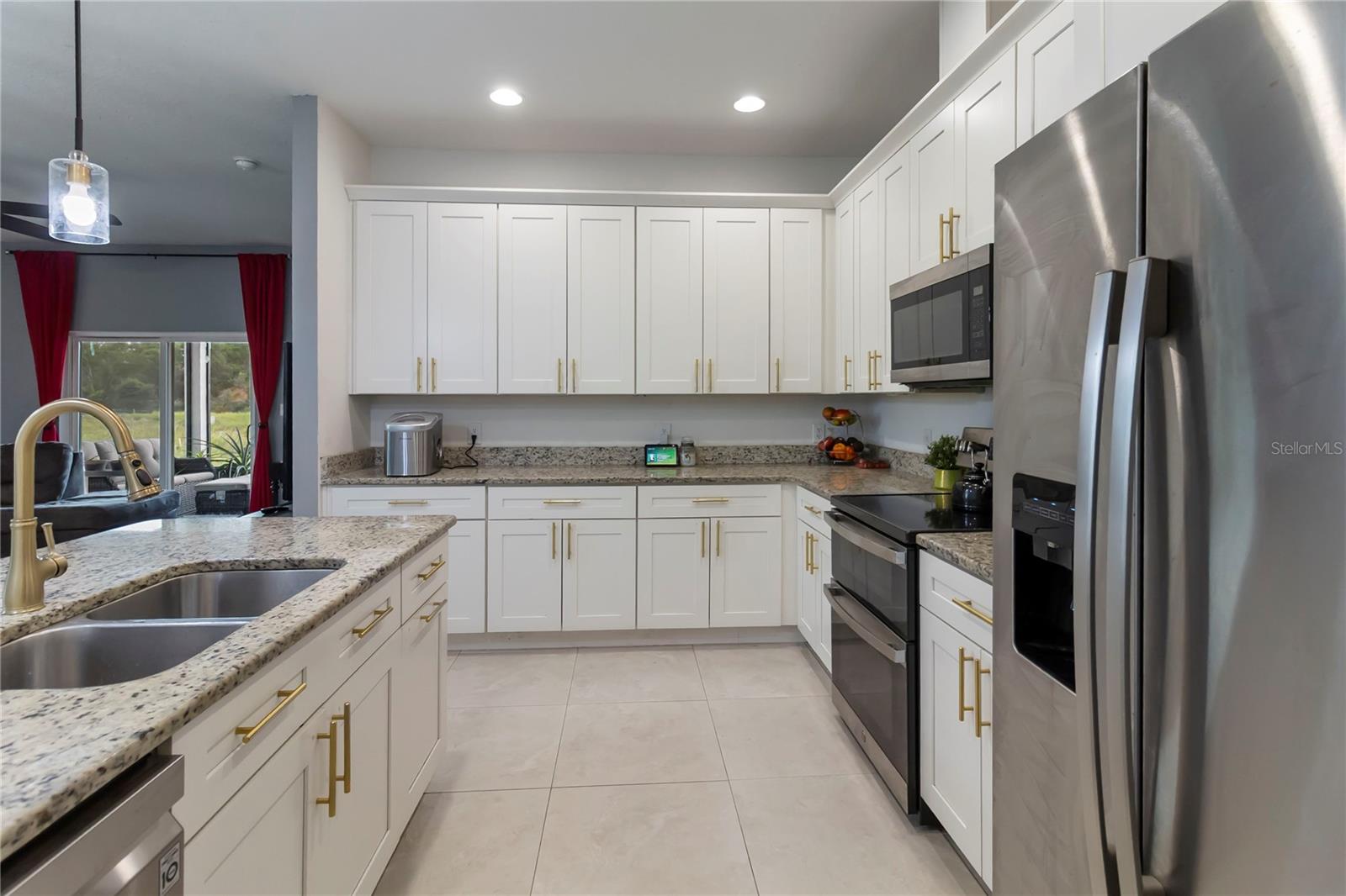 Image 5 of 45 For 941 Centaury Drive