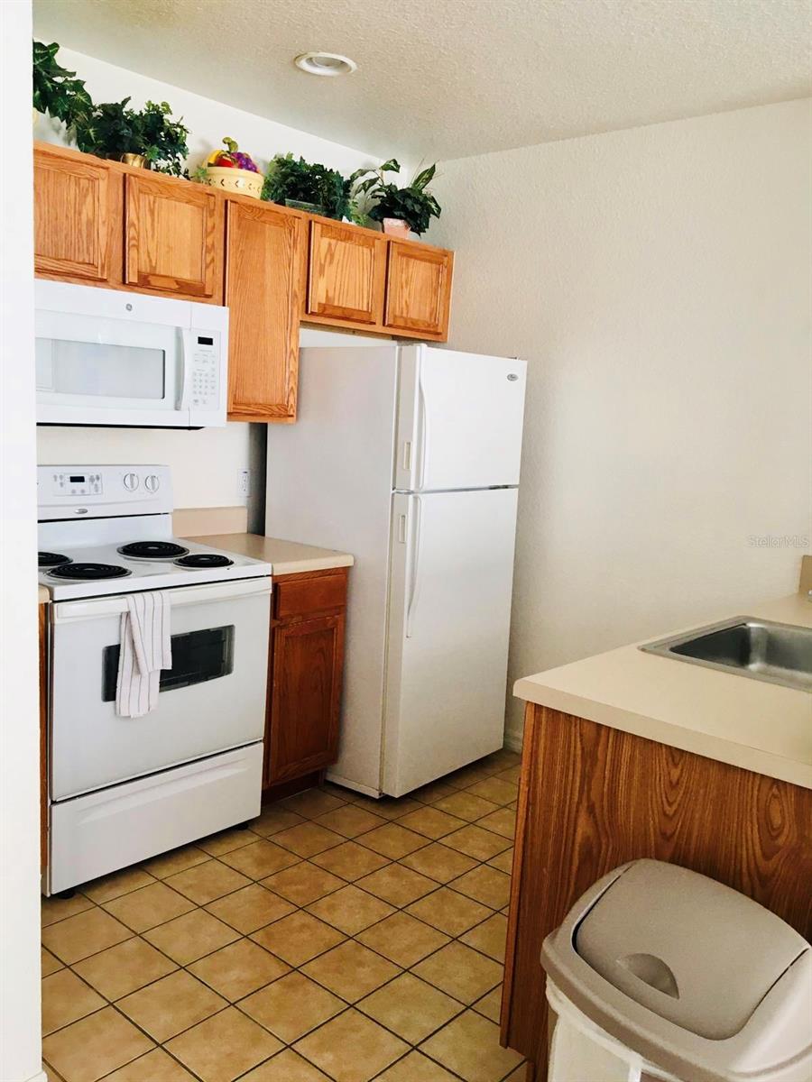 Image 2 of 7 For 2620 Lodi Circle 105