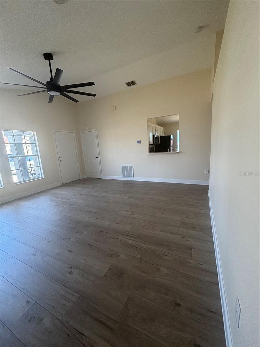 Image 3 of 15 For 1036 Belvoir Drive
