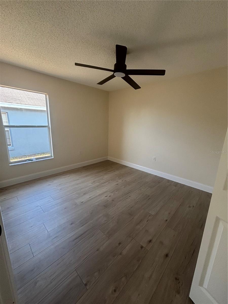 Image 6 of 15 For 1036 Belvoir Drive