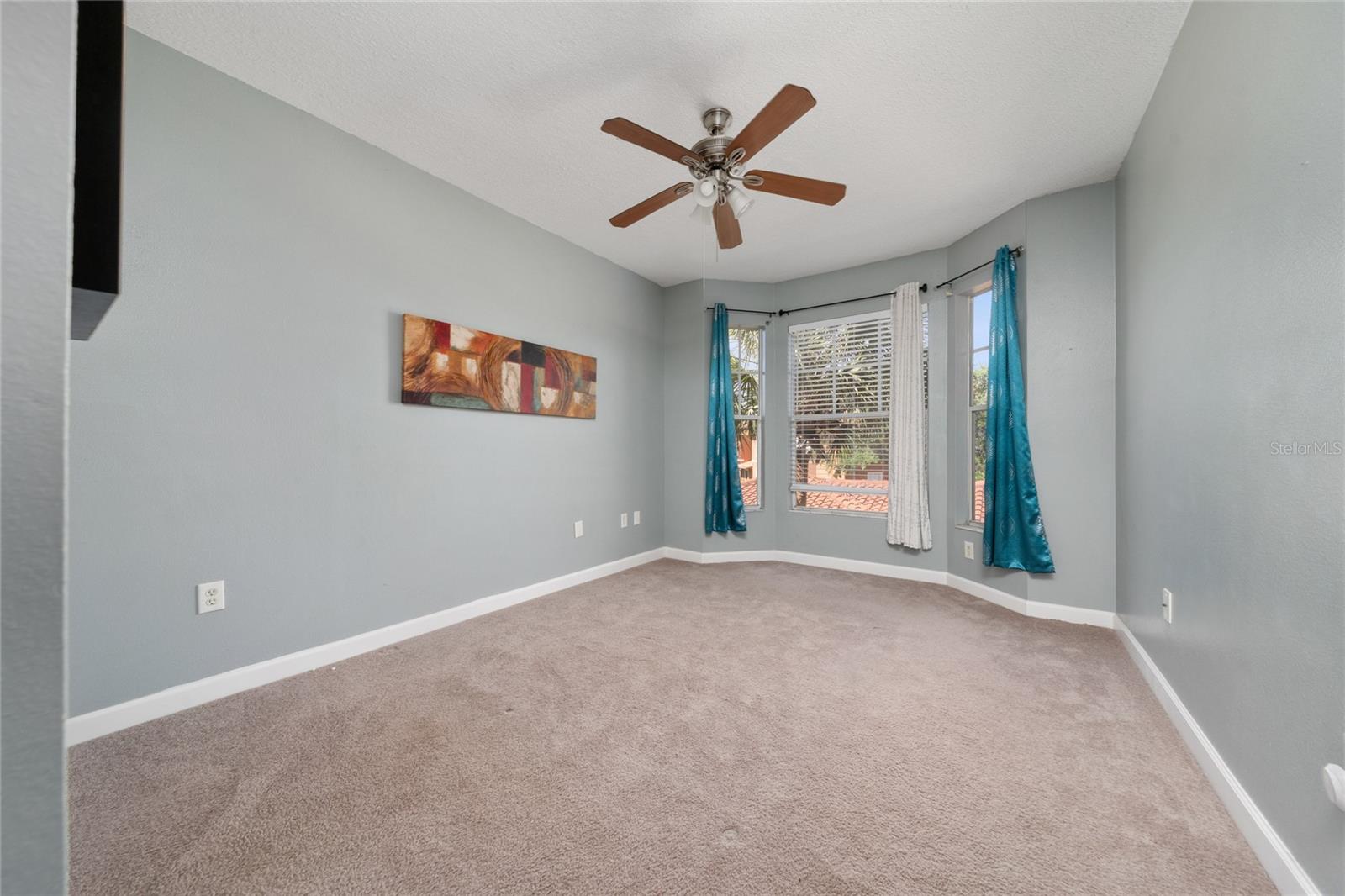 Image 24 of 27 For 5548 Metrowest Boulevard 202
